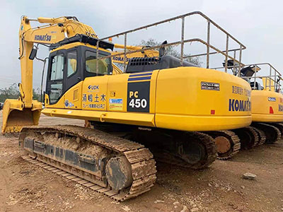 Komatsu PC450-7 excavadora