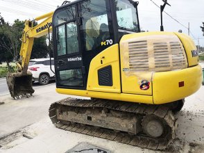 Komatsu PC70-8 excavadora