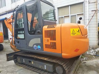 Hitachi ZX60 excavadora