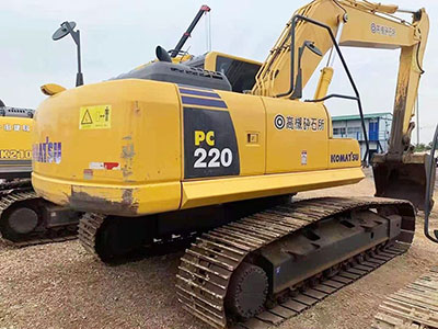 Komatsu PC220-8 excavadora