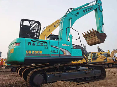 Kobelco SK250D excavadora