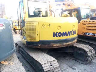 Komatsu PC138-8 excavadora