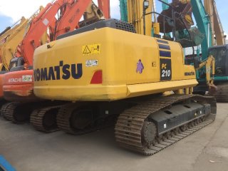 Komatsu PC210-10 excavadora