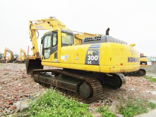 Komatsu PC300-8 excavadora