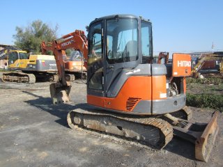 Hitachi ZX60 excavadora