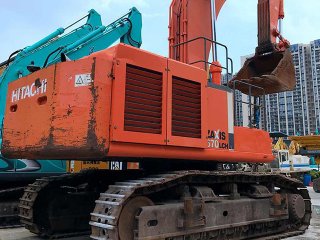 Hitachi ZX670LCH-3 excavadora