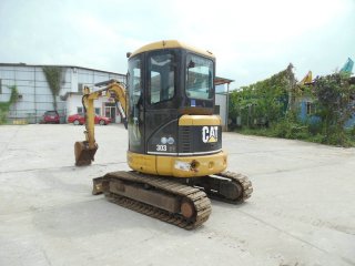 CAT 303CR excavadora