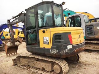 Volvo 60C excavadora