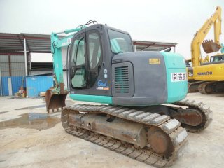 Kobelco SK115SR excavadora