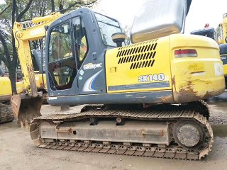 Kobelco SK140大黄蜂