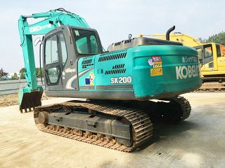 Kobelco SK200-12 excavadora