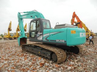 Kobelco SK250LC excavadora