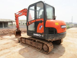 Doosan DH60-7 excavadora