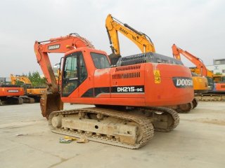 Doosan DH215-9E excavadora