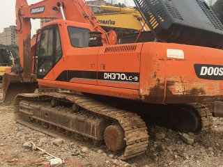 Doosan DH370-9 excavadora