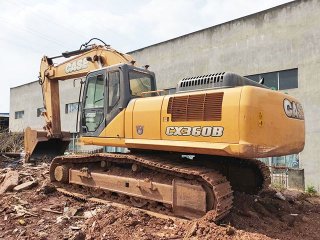 Case CX360B excavadora