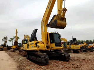 Komatsu PC220-8 Excavadora