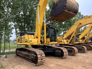 Komatsu PC450-8 Excavadora