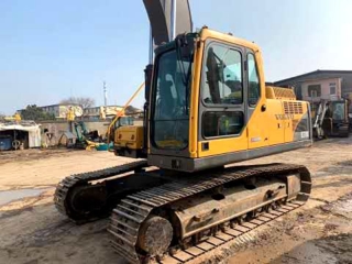 Volvo EC210BLC Excavadora