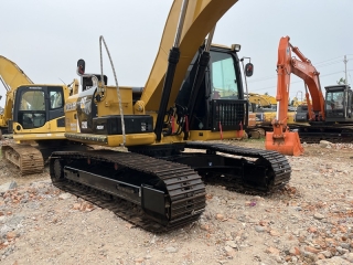 Caterpillar CAT320D Excavadora