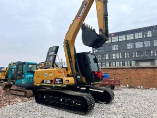 SANY SY135C Excavadora