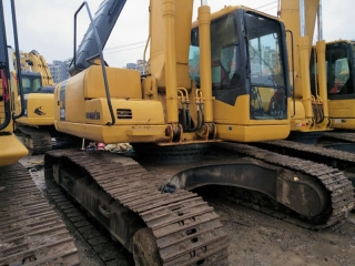 Komatsu PC220-7 Excavadora