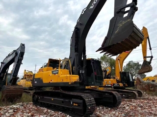 Volvo EC480DL Excavadora