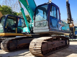 Kobelco SK200-8 excavadora