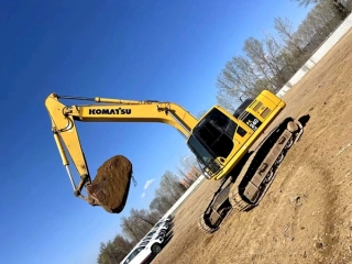 Komatsu PC240-8 Excavadora