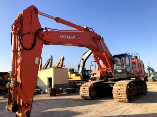 Hitachi ZX670-3 Excavadora