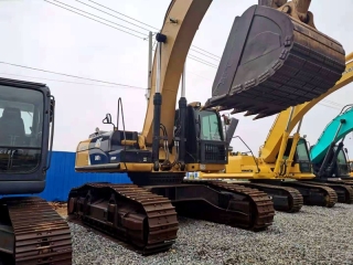 Caterpillar CAT340D Excavadora