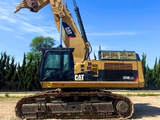 Caterpillar CAT374D Excavadora